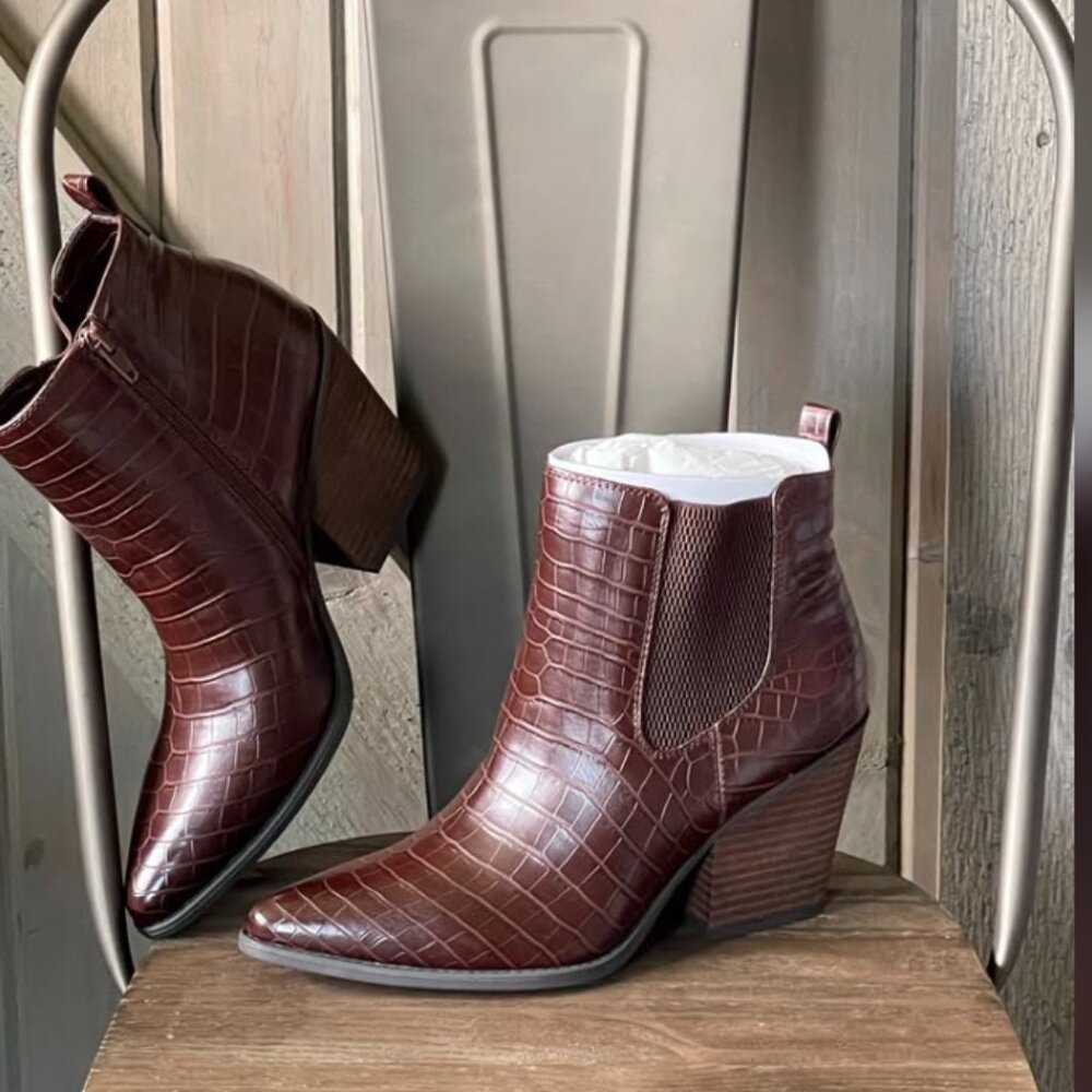 SOUL by Naturalizer MICAH Ankle Boots Size 9 Brown Croc NIB 3" Heel Country Boho